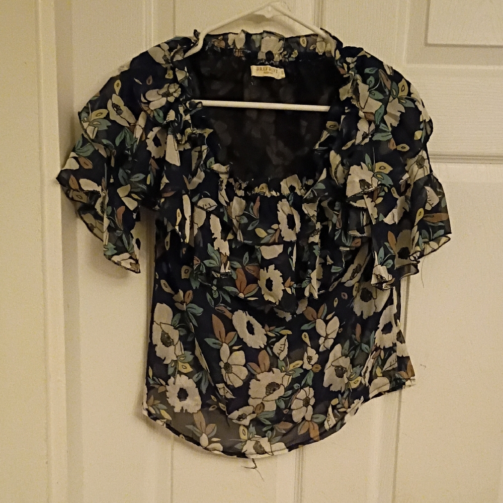 Women's Elegant Ruffled Summer Blouse